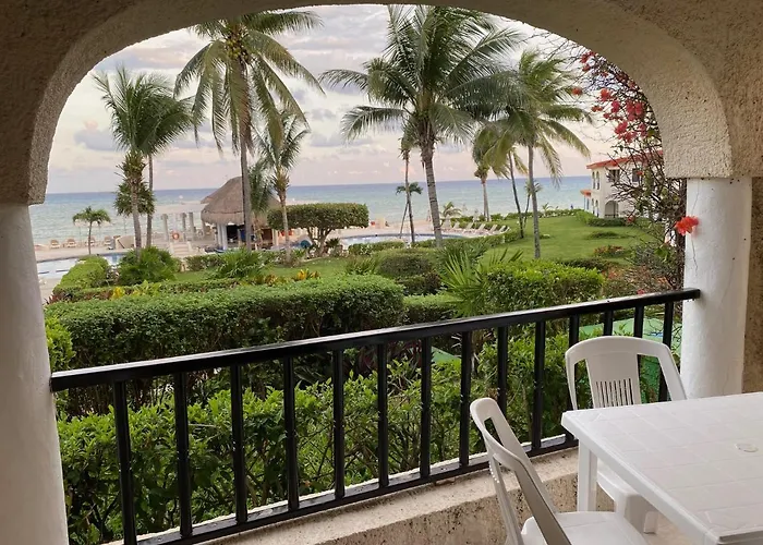 Departamento Frente Al Mar Con Dos Recámaras Y Seguridad 24 H A Dos Cuadras De La Quinta Avenida